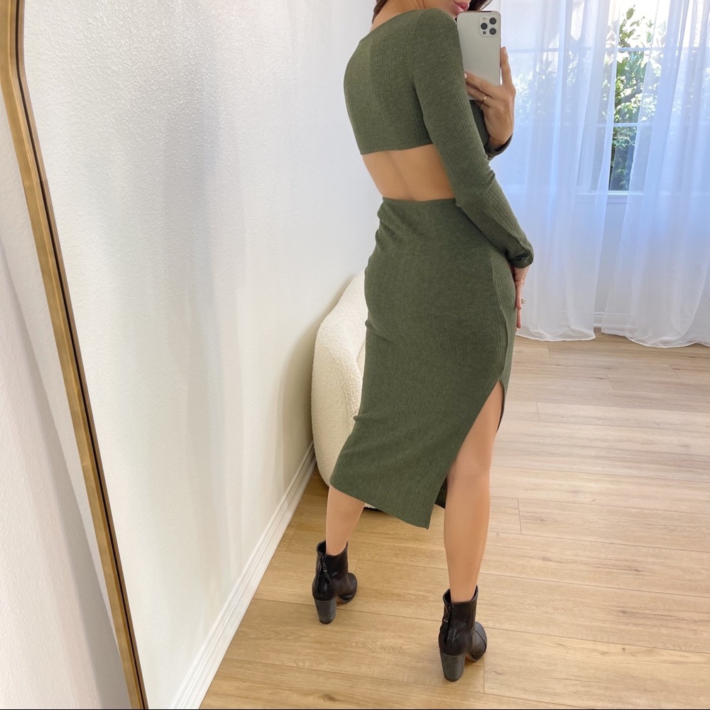 LAST • The Adriana Twisted Detail Long Sleeve Dress - Picture 7 of 7